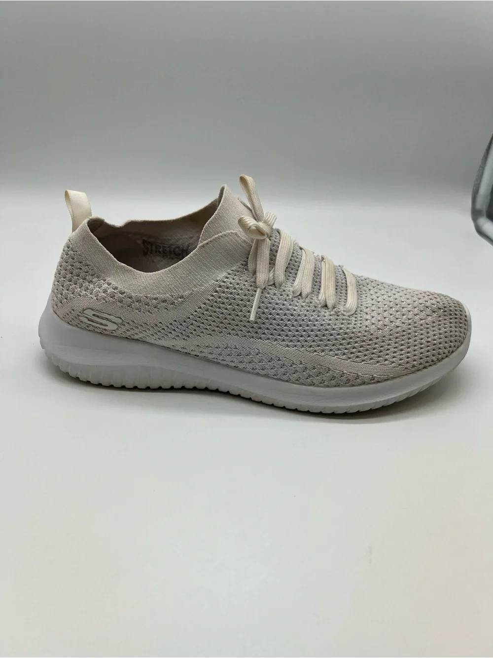 Skechers breathable knit